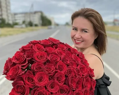 Букет из 51 эквадорской розы Explorer premium 50–60 см